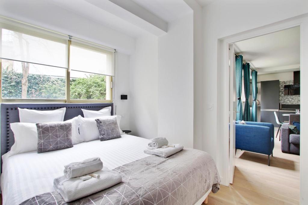 Trocadero/ Eiffel Tower - 3 Bedrooms- All New! Παρίσι Εξωτερικό φωτογραφία